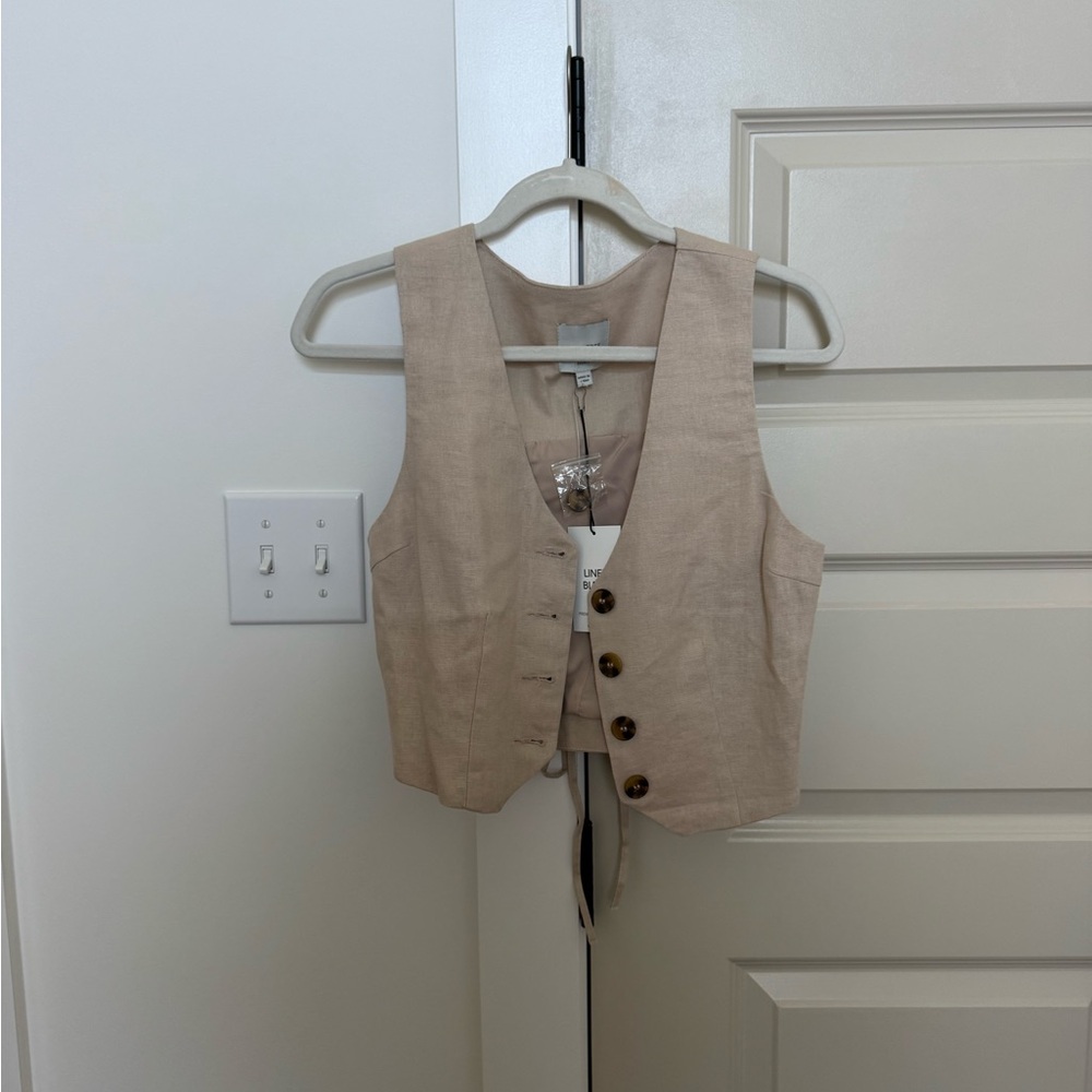 Love Tree Beige Linen Blend Button Vest